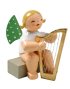 Ange avec harpe, assis